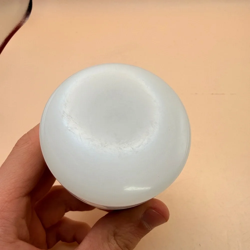 LIFX Color, A19 1100 lumens, Wi-Fi Smart LED Light‎ Bulb, Billions of Colors and